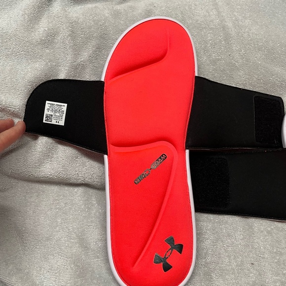 UNDER ARMOUR SLIP ONS 4D-FOAM - Picture 3 of 6